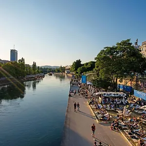 Newly-renovated, In The Heart Of Wien